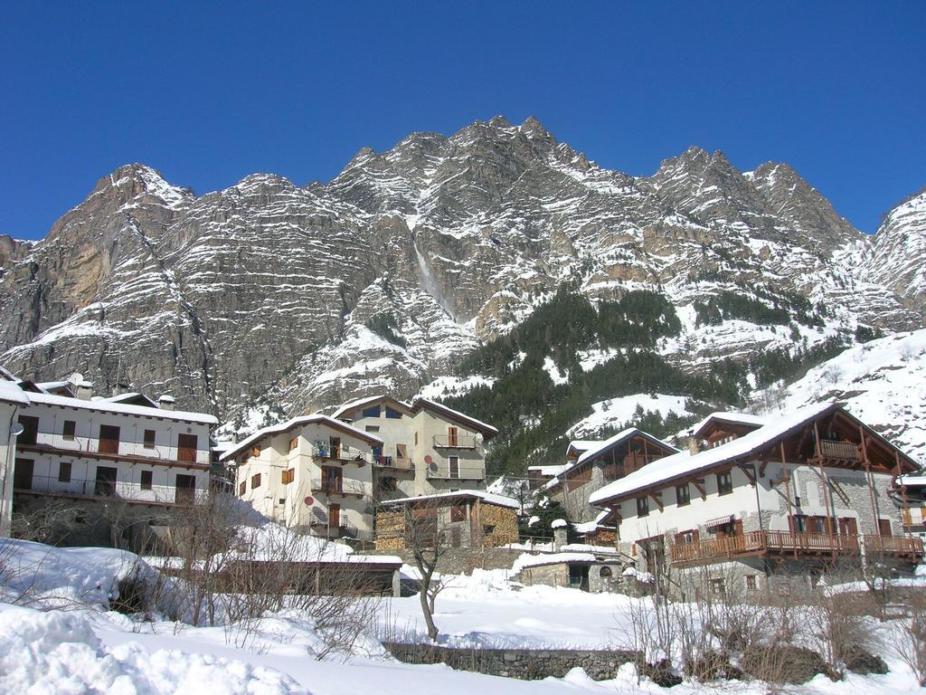 La Barmo Affittacamere Pietraporzio Exterior photo