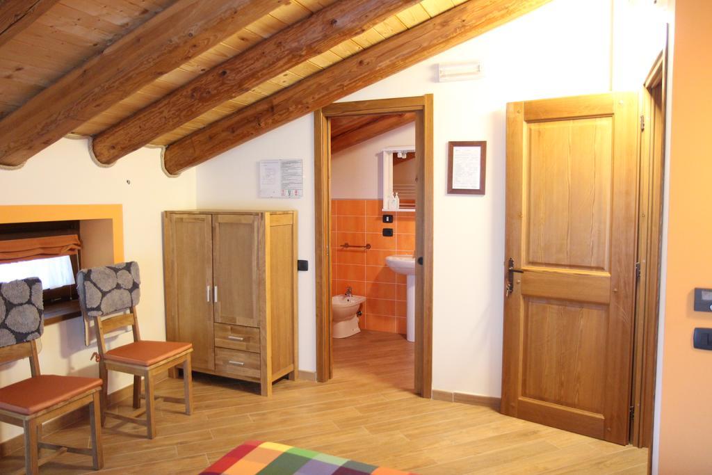 La Barmo Affittacamere Pietraporzio Exterior photo